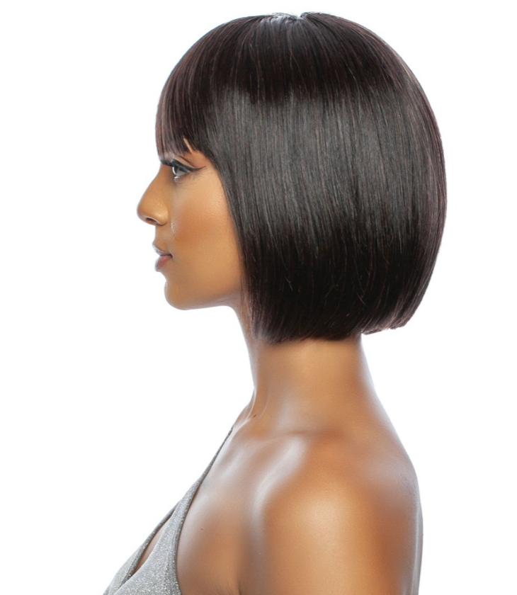 REFINED BOB WITH BANGS 10"